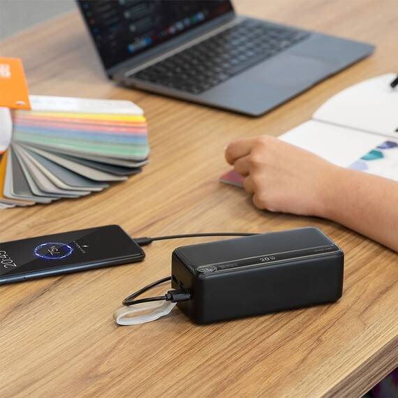 POWER BANK 40000MAH LI-ION QC PD KRUGER&MATZ - 11- Roveli