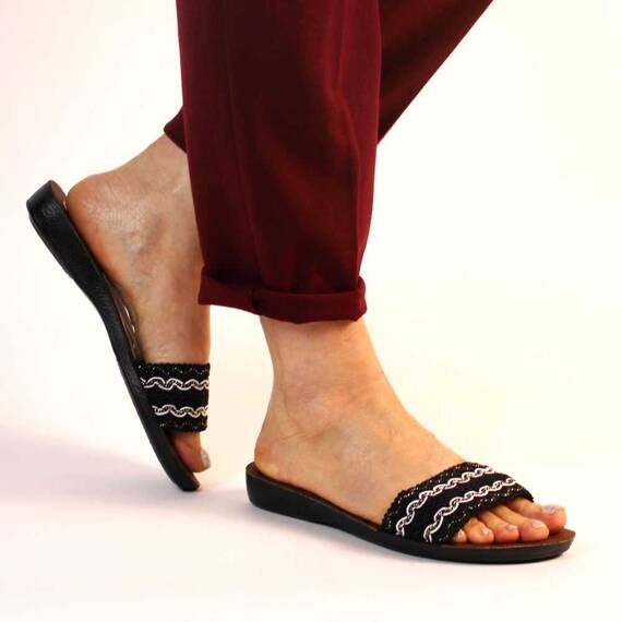 ​Papuci de dama, negri, cu talpa joasa PP51-BLACK, Culoare (12): Negru + Gold, Marime (12): 40* - - Roveli